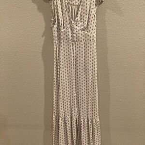 Monteau White and Blue Patterned Maxi Dress